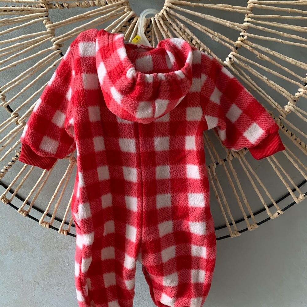 Fleece hooded unisex baby suit 6-9 red white - Picture 2 of 8